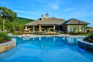 賃貸アパートの衣替えで収納が少ない時の解決方法は？