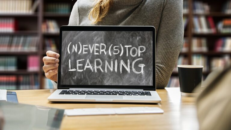 衣替えのベストタイミングはいつ？最適な時期を見極める方法とは？